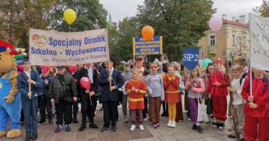 Festiwal Patronów Szkół w Skawinie 🎉👑 Festiwal Patronów Szkół w Skawinie 🎉👑
