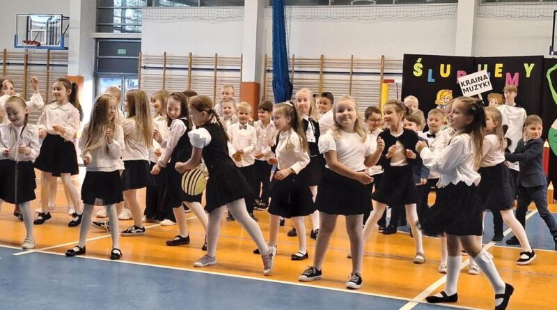 Pierwszoklasiści oficjalnie w gronie uczniów SP2 w Skawinie!